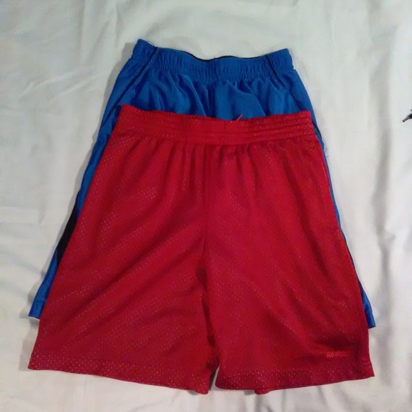 Reebok/Starter brand boy"s shorts Small two pair - Picture 1 of 6